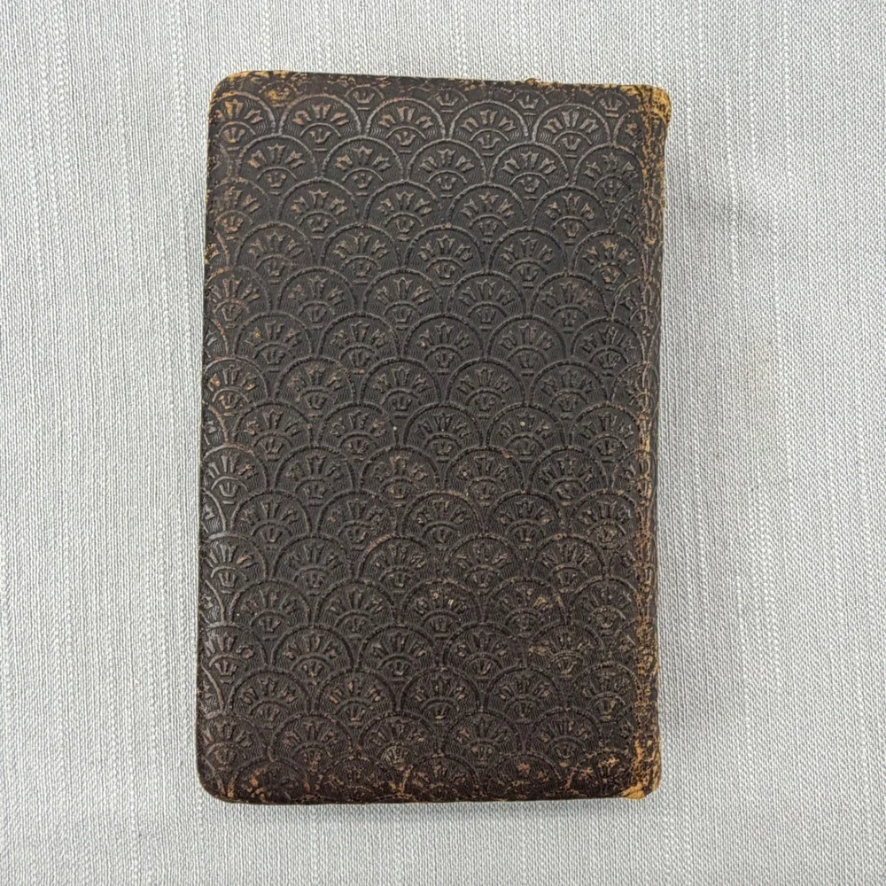 Vintage Eyre & Spottiswoode Holy Bible Leather KJV Embossed Pocket Pearl c 1873